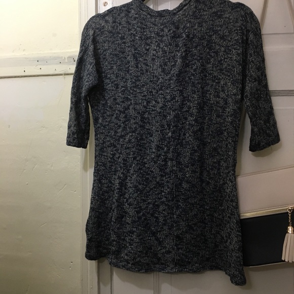 Top - Picture 4 of 4